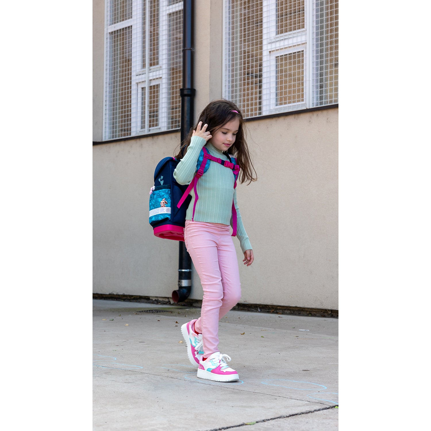 Close-up of the lightweight Ergonomic School Bag Set for Girls – Belmil Classy Cute Owl (4 pcs) with padded shoulder straps.