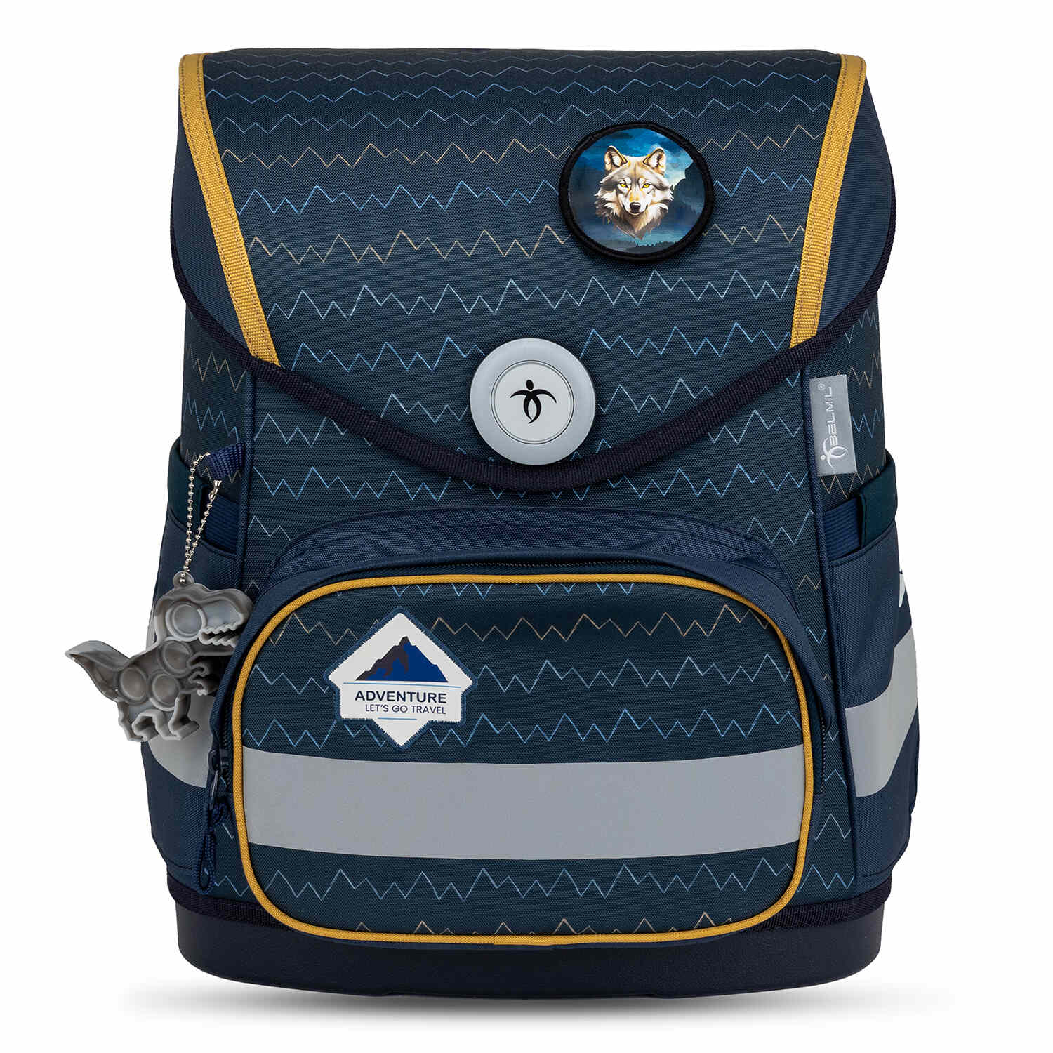 Close-up of the Fidlock buckle on the Belmil Compact Wolves School Bag Set – 5-Piece Ergonomic Backpack with AGR Certificate, showing safety and ease of use.