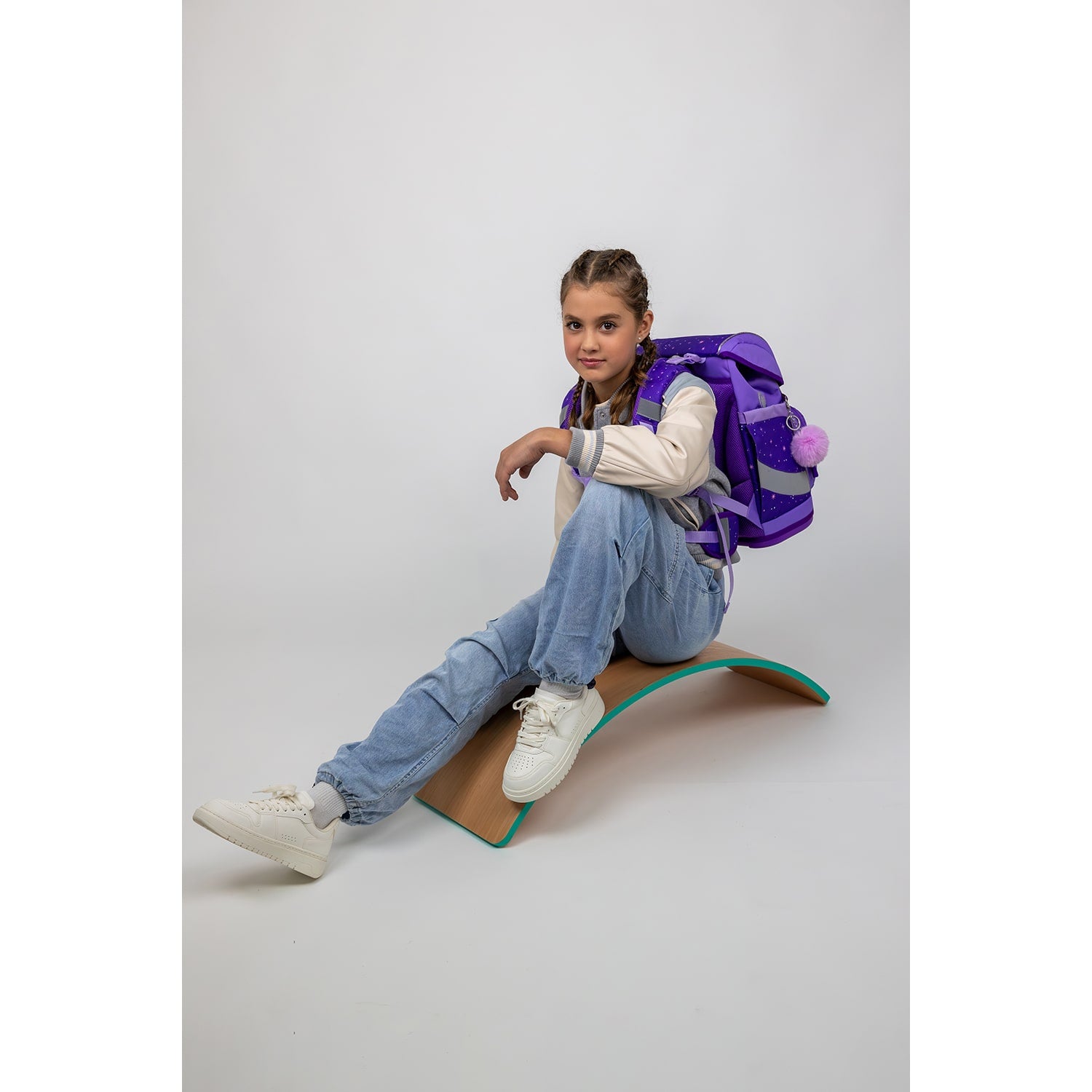 Ergonomic School Bag Set for Girls – Belmil Smarty Starlight schoolbag set 5 pcs with breathable materials and an easy-to-open magnetic buckle.