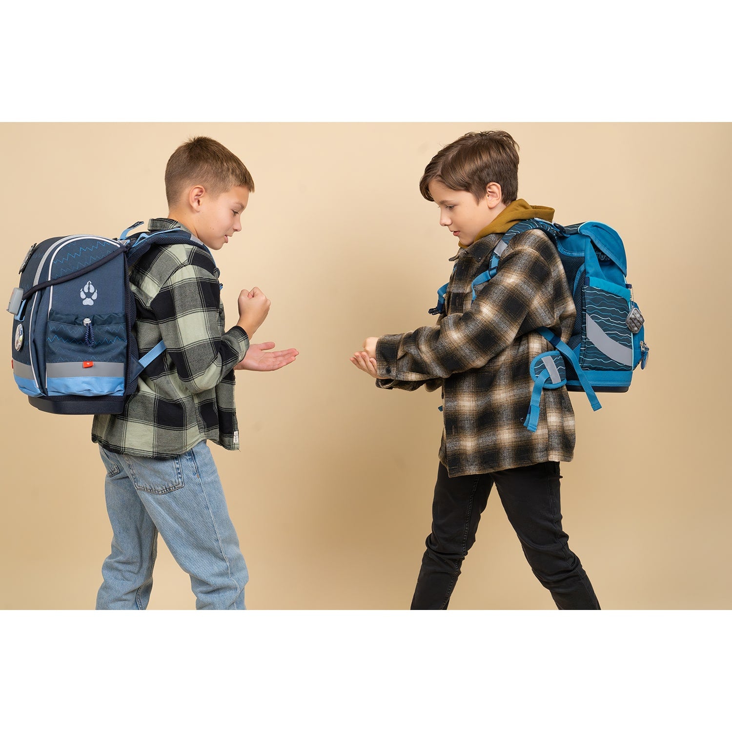 Stylish Ergonomic School Bag Set for Boys – Belmil Classy Plus Wolves School Bag Set 5 pcs displayed with interchangeable decorative patches attached.