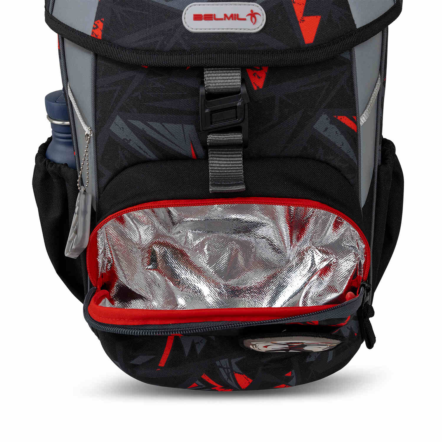 Detailed close-up of the buckles on the Maxi Ninja Game schoolbag, emphasizing the durable construction of the Ergonomic School Bag Set for Boys – Belmil Maxi Ninja Game schoolbag set 5 pcs.