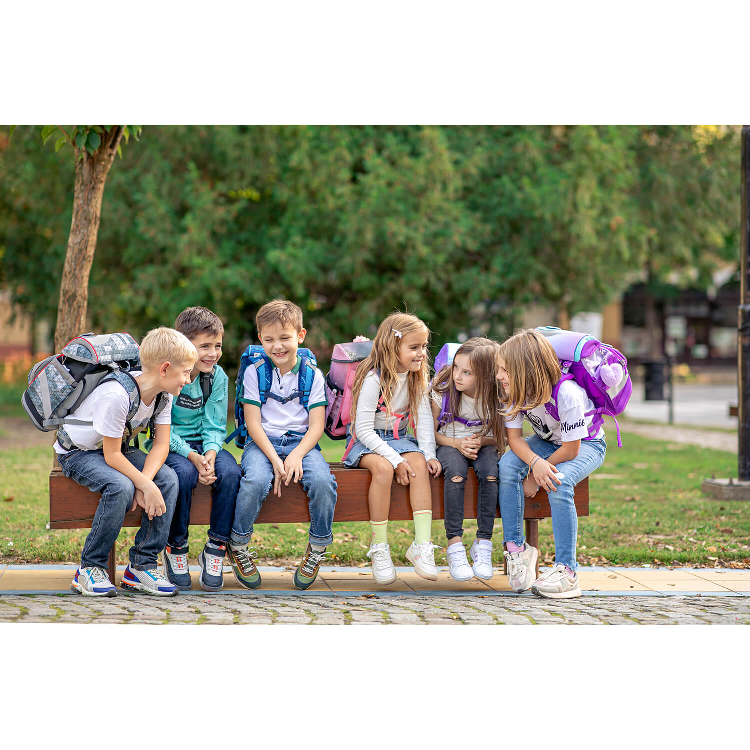 Sturdy Butterfly schoolbag