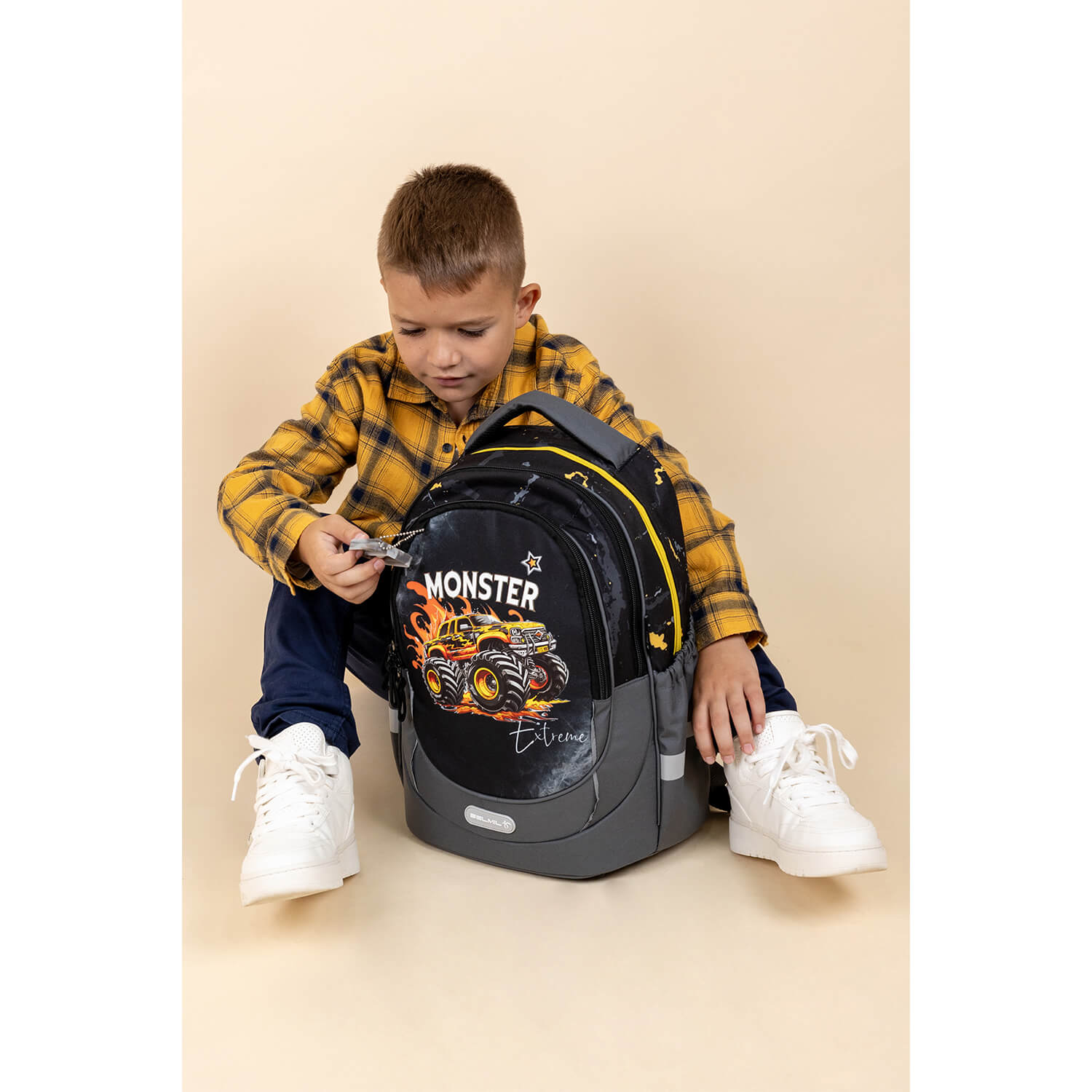 Leisure Plus Monster Truck backpack