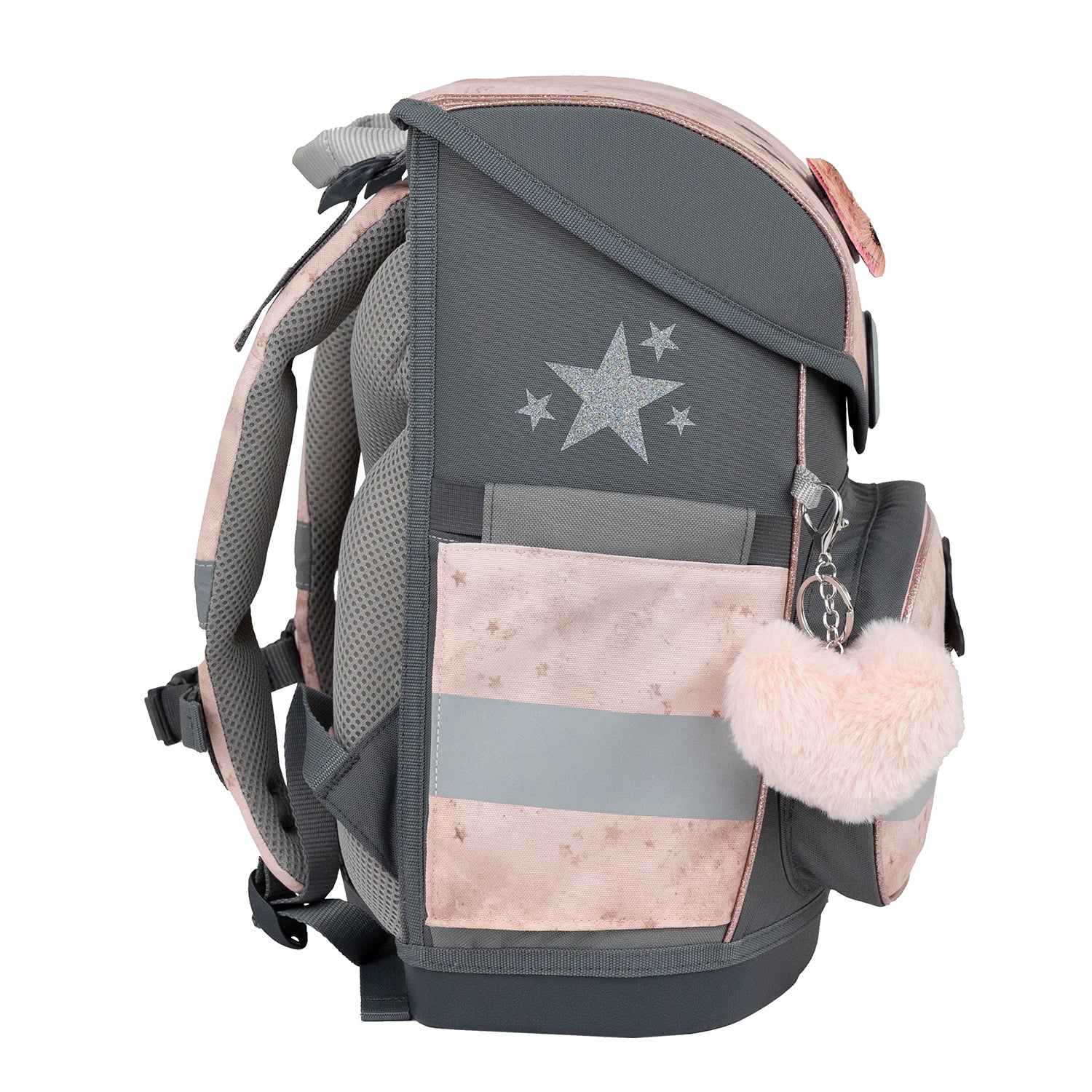 Detail of the Fidlock magnetic buckle used in the Belmil Compact Ergonomic School Bag Set “Cute Doe” Design, highlighting its ease of use for kids.